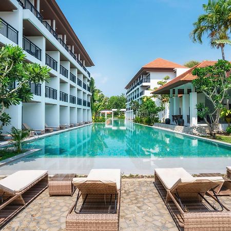 Estella Phuket Mai Khao Beach Resort Exteriör bild