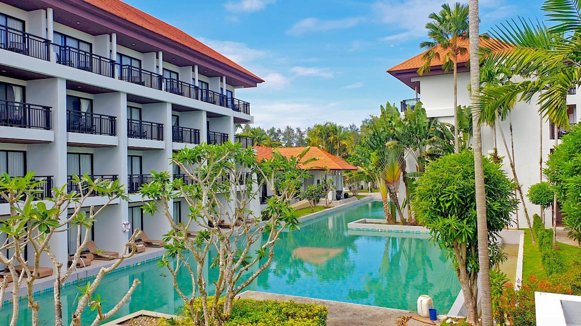 Estella Phuket Mai Khao Beach Resort Exteriör bild